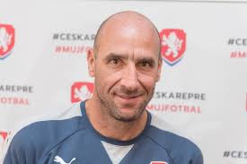 Po sedmi letech odchází z české televize tomáš drahoňovský. Jan Koller Se Rozvadi Manzelku Nahradil Touhle Rostenkou Stars24 Cz