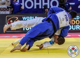 Portuguese judoka anri egutidze is disqualified after his mobile phone falls out of his judogi at #judobaku el portugués anri egutidze fue el protagonista involuntario del gran premio de bakú. Judoinside Anri Egutidze Judoka