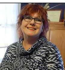 Karen Maier's Instagram, Twitter & Facebook