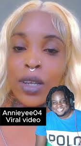 Annie Leak's Instagram, Twitter & Facebook