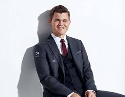 To begin with, magnus learned to play chess somewhat late, being eight years old, although he apparently showed an aptitude for intellectual challenges at a young age. Sven Magnus Oen Carlsen Height Wiki Age Net Worth And More 2020 The Personage