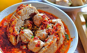 Yang terakhir masih dari kuliner. 5 Bakso Beranak Yang Bisa Bikin Perut Puas Saat Bukber