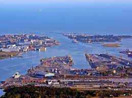 Der hafen rostock (international auch rostock port) ist einer der größten deutschen häfen an der ostsee, er liegt an der unterwarnow auf dem gebiet der stadt rostock. Seekanalvertiefung Im Hafen Rostock Heizt Das Kraftwerk Bald Mit Holz
