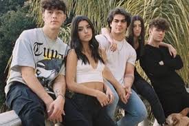 The Hype House In 2020 Hippie House Hype Taylor Holder