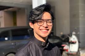 Artist · 167.7k monthly listeners. Bikin Ambyar 9 Gaya Rey Mbayang Suami Dinda Hauw Saat Pakai Kacamata