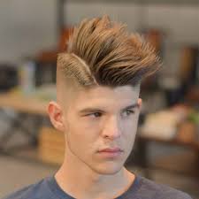 Pin On Manner Haarschnitte Und Frisuren