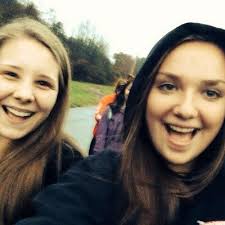 Sara Houck (@sarahouck608)