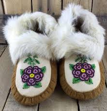 Outside the united states there will be additional shipping fees. Pinterest Log In Download Moccasin Pattern S Collection By Sheryl Mcleod 533 Pins 224 Followers Last Updated 16 Weeks Ago Baby Dress Design Fashion Shoes Fashion Outfits Native American Crafts Medicine Bag More Information Baby Dress Design