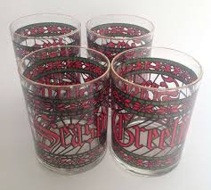 4 Christmas Glasses On The Rocks Old Fashioned Drinking Glasses Houze Vintage Barware Glasswar Christmas Glasses Old Fashioned Drink Christmas Drinking Glasses