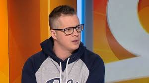 Johnny ruffo ретвитнул(а) peter sciretta. Johnny Ruffo Appears In Good Spirits Amid Second Brain Cancer Battle 9celebrity
