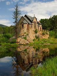 50 Most Extraordinary Churches Of The World Country Church Church Old Churches