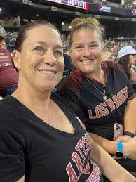 Erica Beach's Instagram, Twitter & Facebook