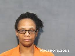 Lakesha Foxx's Instagram, Twitter & Facebook