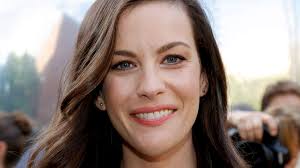 Liv Tyler nous livre sa routine beauté en 25 étapes