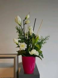 Weisse Stilvolle Kunstblumen In Einem Pinken Topf Kunstblumen Nur Heute 25 Euro In Monchengladbach Monchengladbach Kunstblumen Blumen Kunst