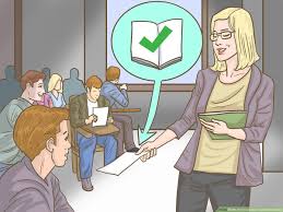 The best way to do so is by throwing in a simple story showing who you are, where you came from and why the things you will say matter. 4 Ways To Introduce Yourself In Class Wikihow