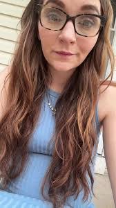 Kelly Ratcliff's Instagram, Twitter & Facebook