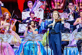 Official facebook fan page of andré rieu. Andre Rieu Verwandelt Mannheimer Sap Arena In Einen Ballsaal Nachrichten Aus Der Metropolregion Rhein Neckar Rnz