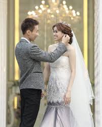 Fahry ahmad.mew choo kingston lee terrance lee которую загрузил fahry ahmad размером ~3.99. Lcw Shares How He Met Wong Mew Choo In Sweet Anniversary Post Lifestyle Rojak Daily