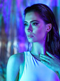 𝗠𝗼𝗱𝗲𝗹 • 𝗙𝗮𝘀𝗵𝗶𝗼𝗻