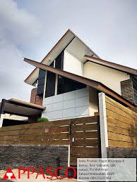 Pagar motif kayu minimalisrp 400000. 170 Pagar Woodplank Ideas In 2021 Kayu Garage Doors Bogor