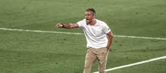 ️ luis enrique martínez anuncia su lista de 2⃣5⃣ jugadores para los compromisos ante países bajos, suiza y alemania en un estadio muy especial. Coaches Voice Luis Enrique Coach Watch