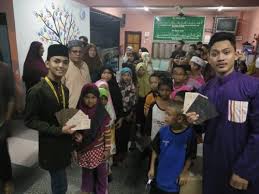 Menyusun corak kerjaya agar terus berlegar di awangan seni sememangnya bukan sesuatu yang mudah terutamanya sebagai pendatang baru. Agih Sumbangan Izzmad Harun Aiman Tino Anjur Projek Sahur