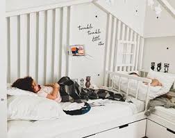 Pin By Maria Dridiger On Camas In 2020 House Beds Bed With Drawers Mattress Slats