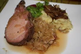 Slow Cooker Smoked Pork Chops With Sauerkraut Recipes From A German Grandma Kassler Rippchen Schweinefleisch Gerichte Rezepte
