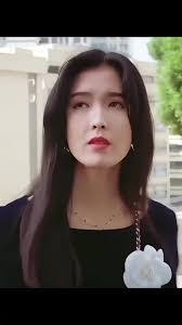 Vivian Leong's Instagram, Twitter & Facebook