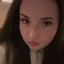 cara thomson (@carathomsonn)