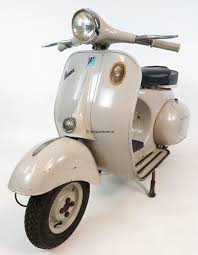 Vespa 125 Vnb Vintage Scooter In Rare Original Condition And Paint Colour Grey Gris Grau Grigio Vespa Scooter Vespa 125 Vintage Vespa