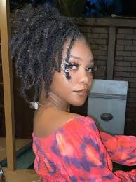 This falls in the category of long dreadlocks styles for ladies. 23 Awesome Dreadlock Hairstyles For Women In 2021