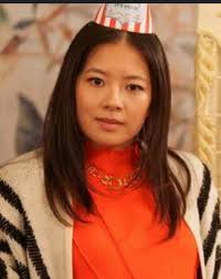 Am I the only one disappointed that most of the neighbors stopped  appearing? : r/OnlyMurdersHulu