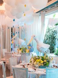 A Gorgeous Set Up For A Stork Themed Baby Shower Cloud Baby Shower Theme Stork Baby Shower Theme Rain Baby Showers