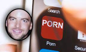 Kiwi operator of multi-million dollar porn business GirlsDoPorn guilty of  sex trafficking conspiracy - NZ Herald HD phone wallpaper