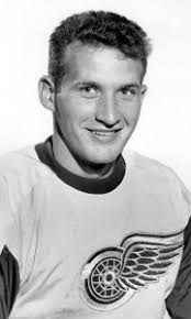 50 Years Ago in Hockey: Wings Fit to be Tied by Howe's Miss