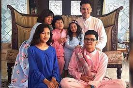 Ucapan ringkas edry abdul halim #harapansemangatkekuatan. Edry Kru Tubuh Syarikat Promosi Seni Di Britain Berita Gaya Hidup Beritaharian Sg