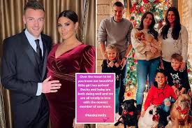 In simple terms, we provide you with a full analysis of his life story, starting from jamie vardy's early days to when he became famous. Rebekah Vardy Gives Birth To Third Child With Jamie And It S A Girl