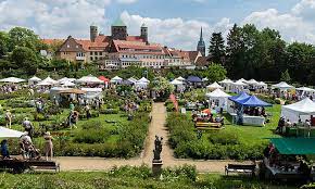 Magdalenengarten in hildesheim, reviews by real people. Magdalenenfest Hildesheim Magdalenengarten Zu Hildesheim Castlewelt