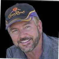 Shane Teel's Instagram, Twitter & Facebook