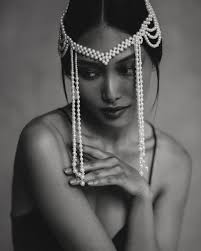 Anna Larranaga (imabearetc)