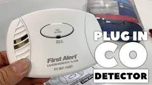 Carbon monoxide (co) has been called the silent and invisible killer because it doesn't have a. First Alert Co605 Plug In Carbon Monoxide Detector With Battery Backup Unboxing Youtube