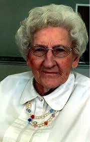 Laci Brown's Instagram, Twitter & Facebook