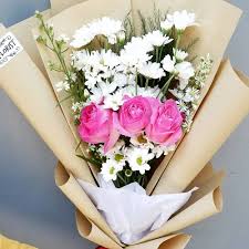 Pada gambar tersebut terlihat bunganya cantik sekali. Moon Florist Toko Bunga Semarang Berpengalaman Dan Terpercaya