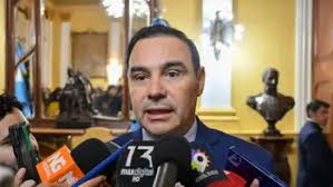 DR. JOSÉ ROBERTO MACHADO