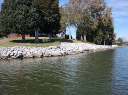Shoreline & marine restoration we have over 30 years of experience with shoreline & marine we can perform the shoreline restoration or marine restoration on land or from the lake. Knoxville Barge Knoxville Shoreline Stabilization