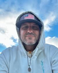 Aaron James LeMay (@ajfreshlaundry) • Instagram photos and videos