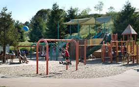 It is made up of about 79 acres (320,000 m²) of shorefront property on long island sound. Anna Jean Cummings Park Bfs Landscape Architects Planning Design Project Management