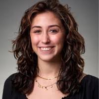 Megan Earhart's Instagram, Twitter & Facebook